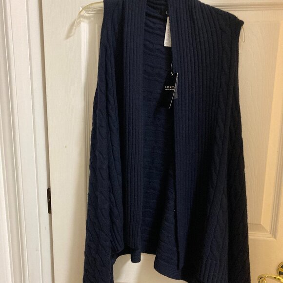 New Ralph Lauren Blue Cable-Knit Vest - Picture 8 of 9